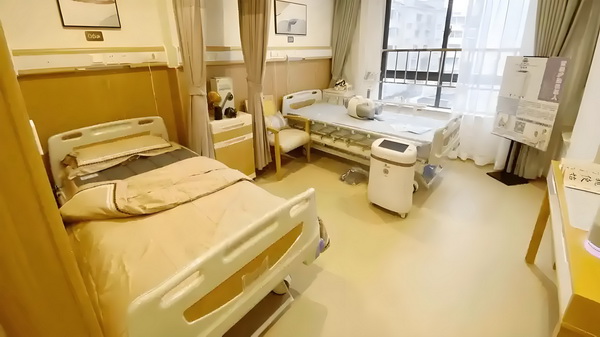 深圳2025应届生入户_《南京照相馆》很好，能爆！ 明节在这个清前但就